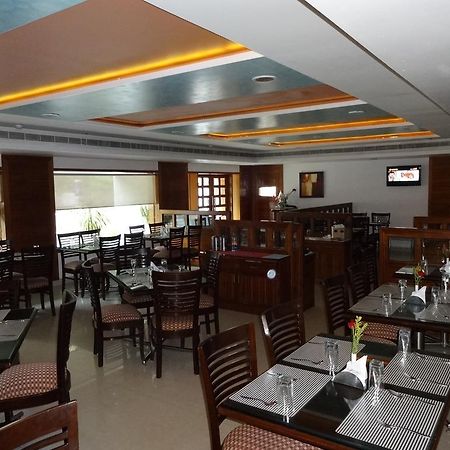 La Hospin Hotel Rājahmundry 部屋 写真